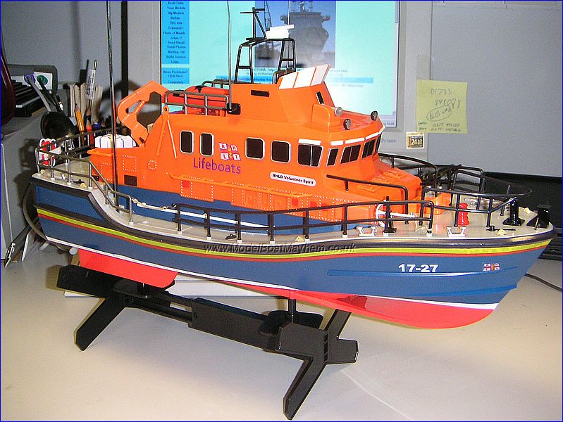 Lifeboat01.JPG