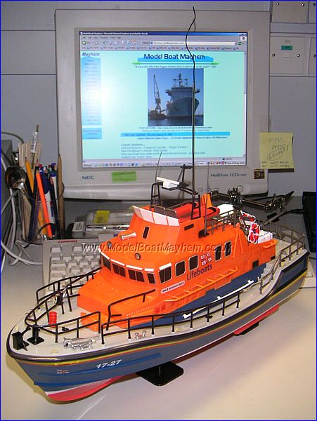 Lifeboat02.JPG